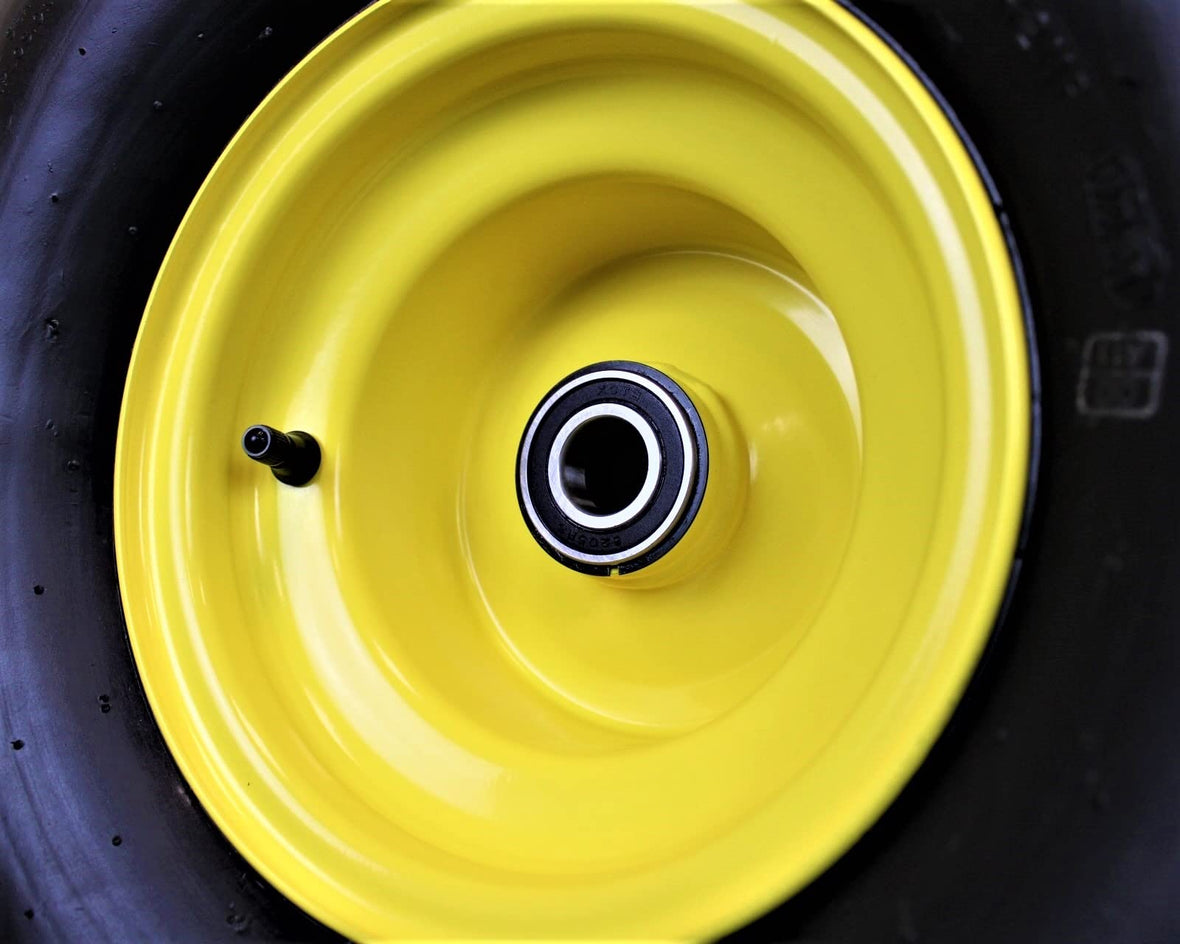 John Deere tire and wheel assembly
