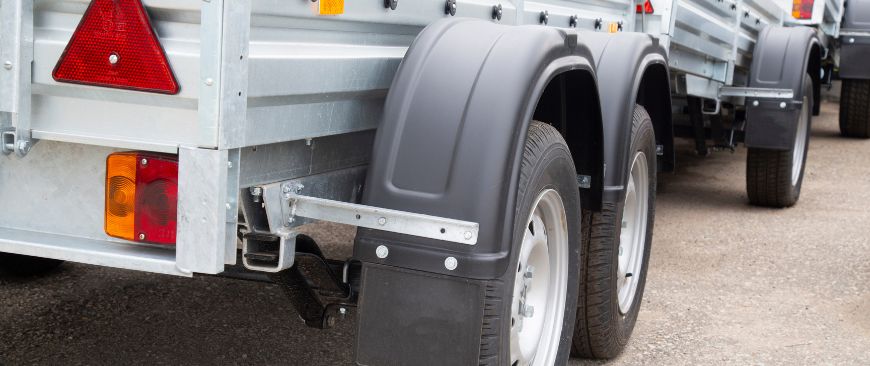 How To Choose the Best Tires and Wheels for Your Trailer