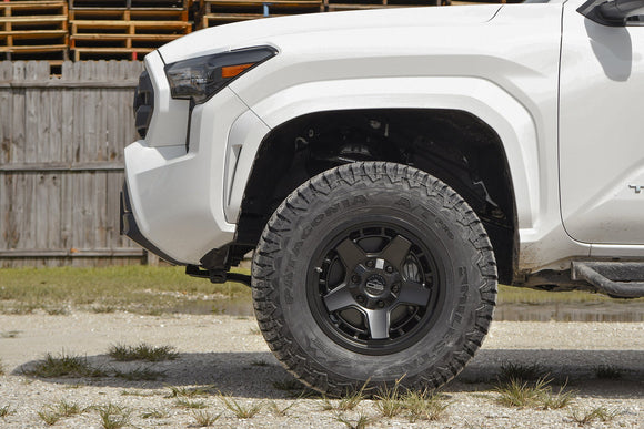 Atlas | Satin Black