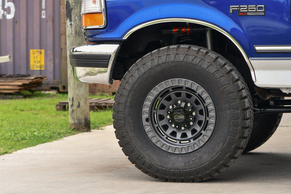 Overland Sector Venture 17x9 +0 8x165mm 121.2mm Satin Grey